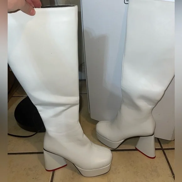 La Moda Heart Boots - Picture 4 of 5